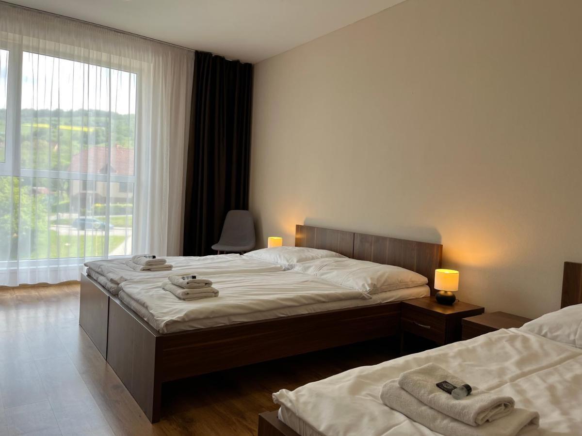 Hotel Arena Brumov Exterior photo